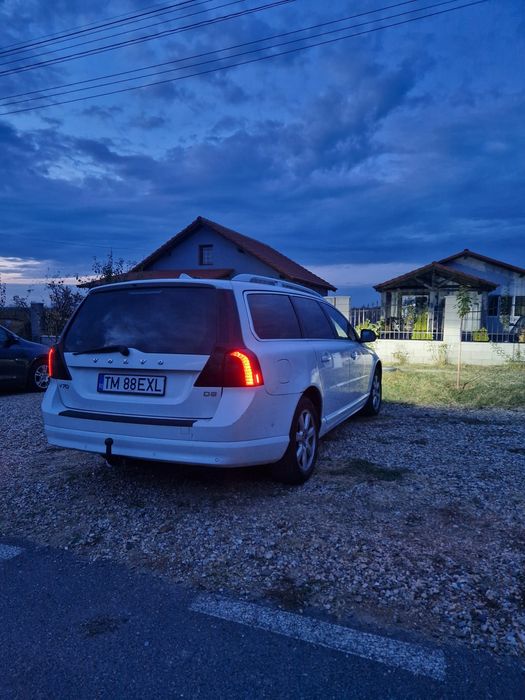 Volvo v70.  2.0    euro 5