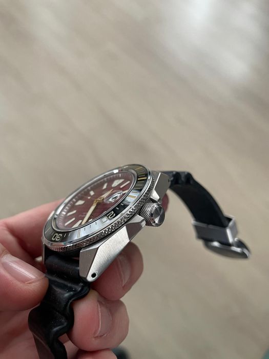Seiko Prospex King Samurai Shu Iro ediție limitata