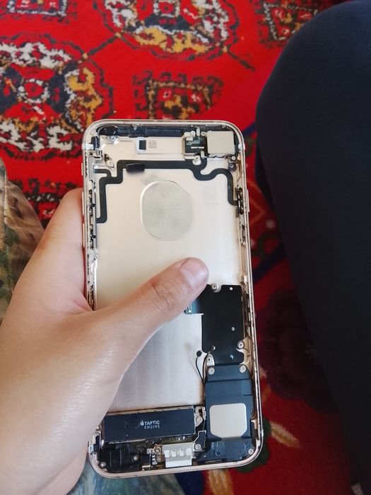 Айфон 7 на запчастьи