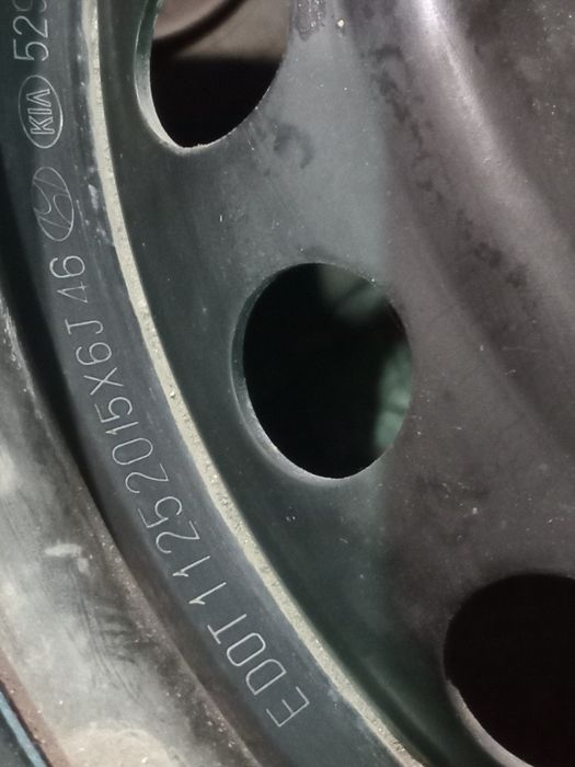 Продам        шины