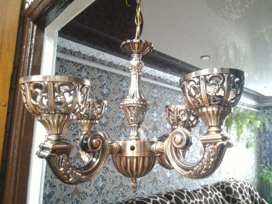 Люстра. Винтажная.