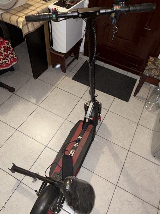 Trotineta electrica Kukirin M4 defecta