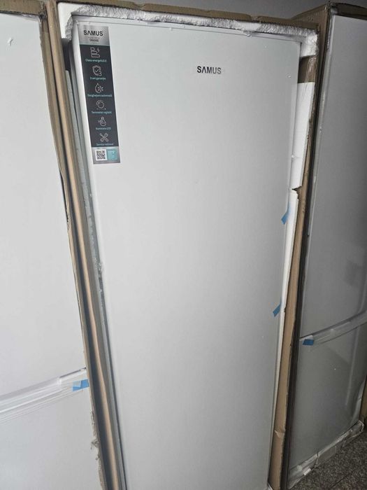 Frigider NOU RESIGILAT Samus SR456E, cu 1 usa si 6 rafturi, 331 litri