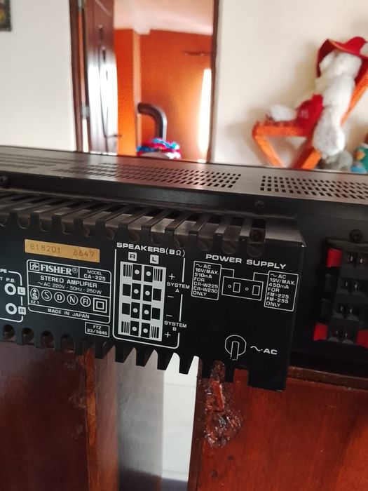 Stație audio Fisher +  boxe originale