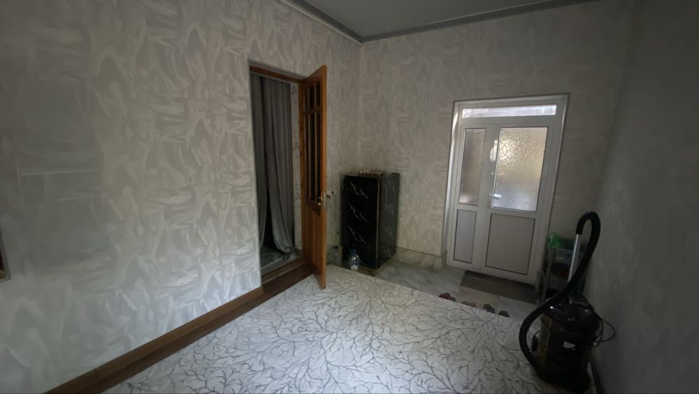 Srochni uchastka sotiladi