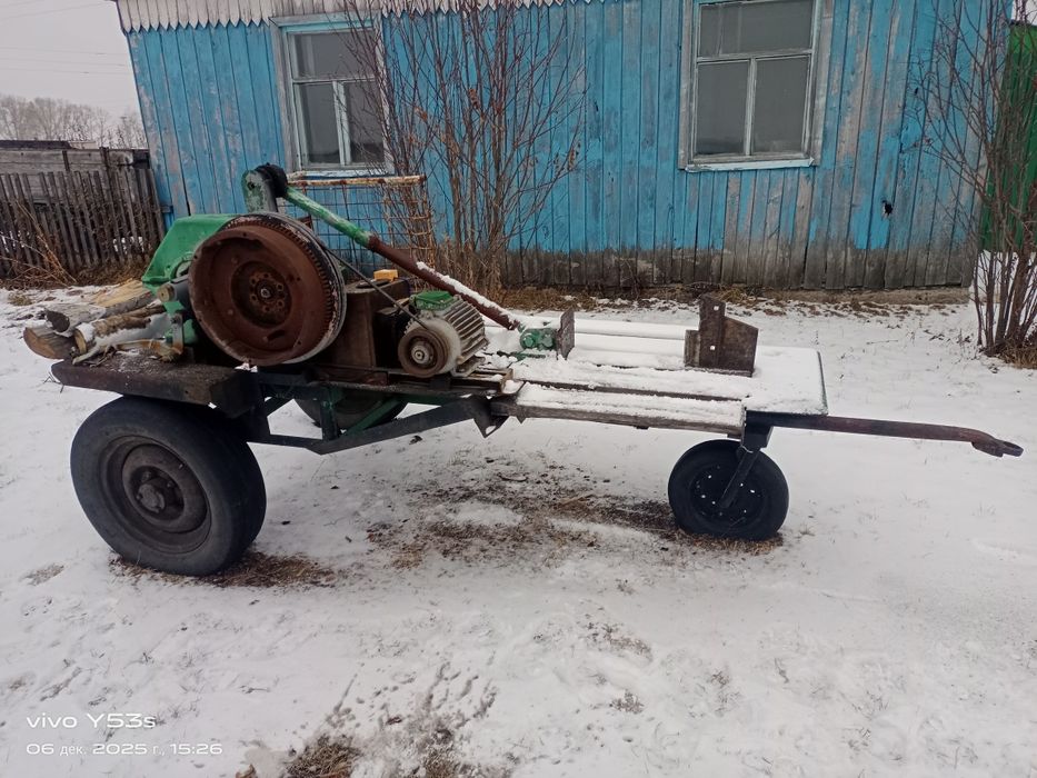 Продам механический дровакол.