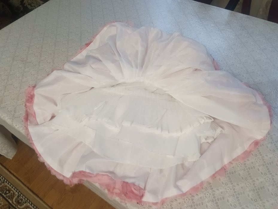 Детское розовое платье