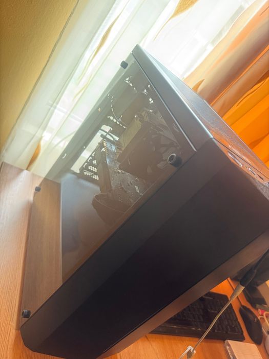 Vând/Schimb PC gaming cu Ps4 Pro