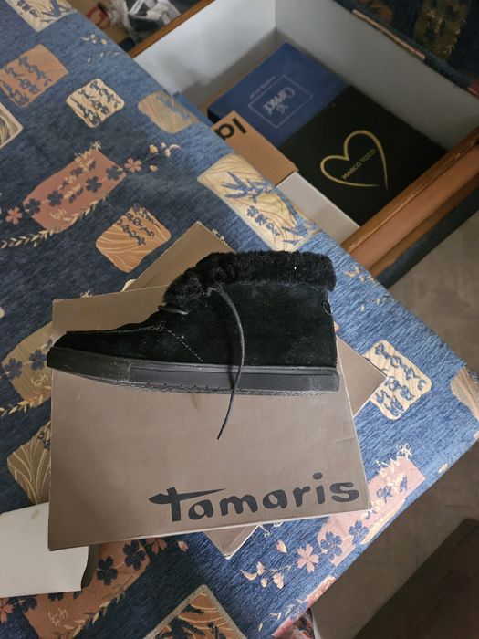Женские ботинки продам