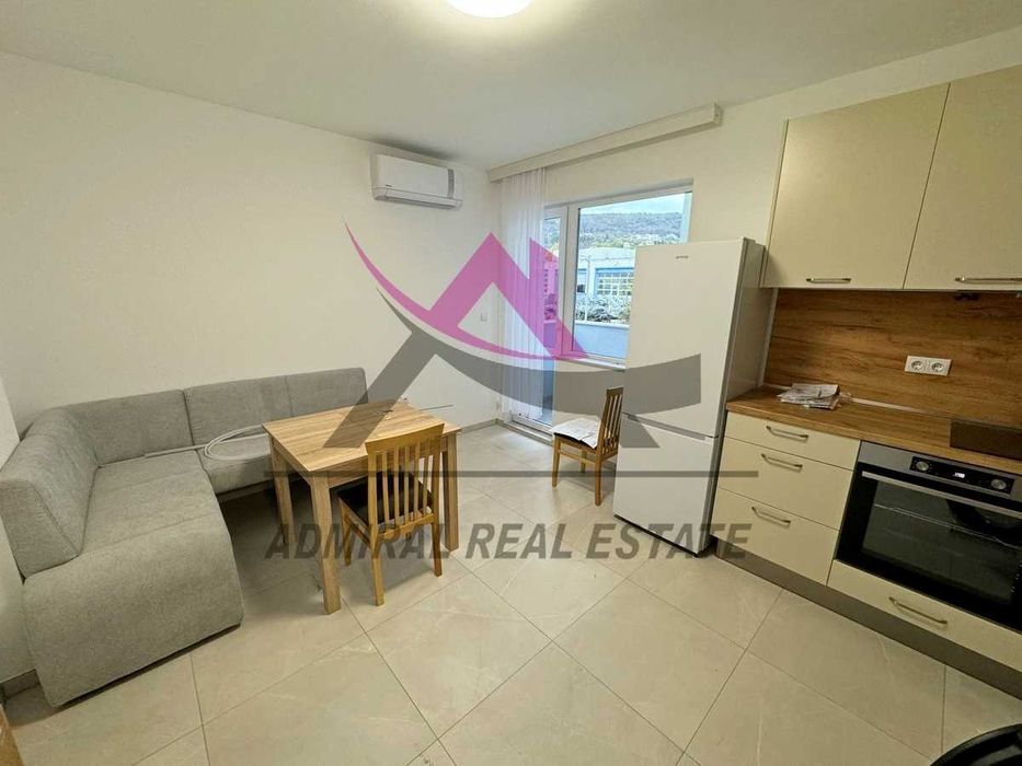Дава се под наем Двустаен апартамент в Варна, Левски - 55 кв.м за 498.27 € - Снимка #2