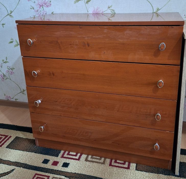 Срочно. Спальный гарнитур