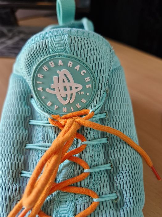 Продам кроссовки мужские NIKE б/у. 42 размер.