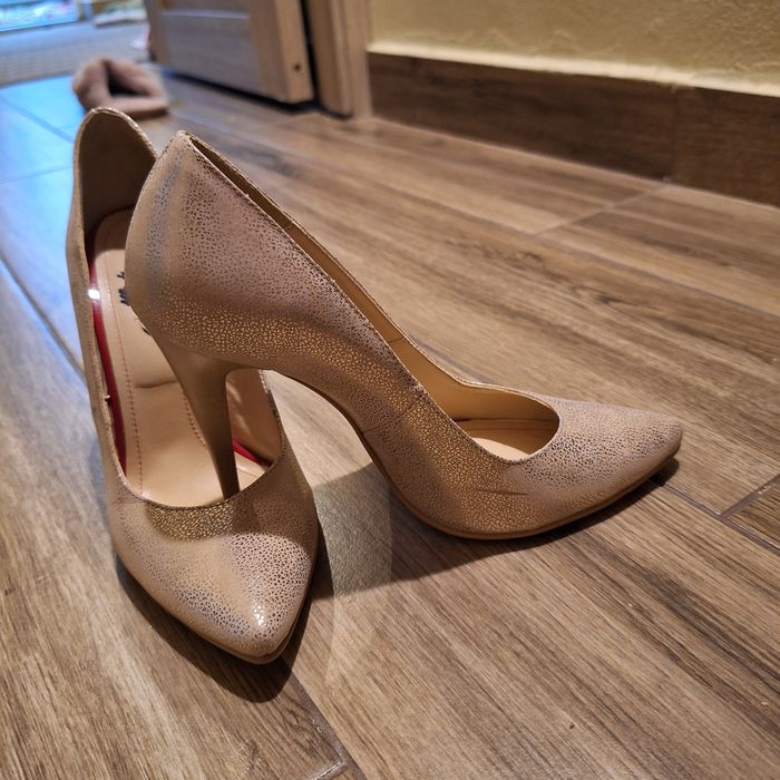 Pantofi dama eleganti