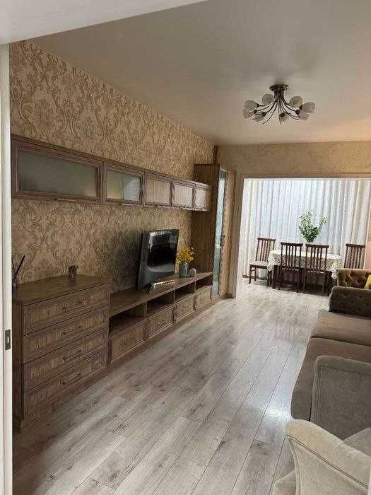 Продаётся 3/1/5  на Миробад. ЗАГС