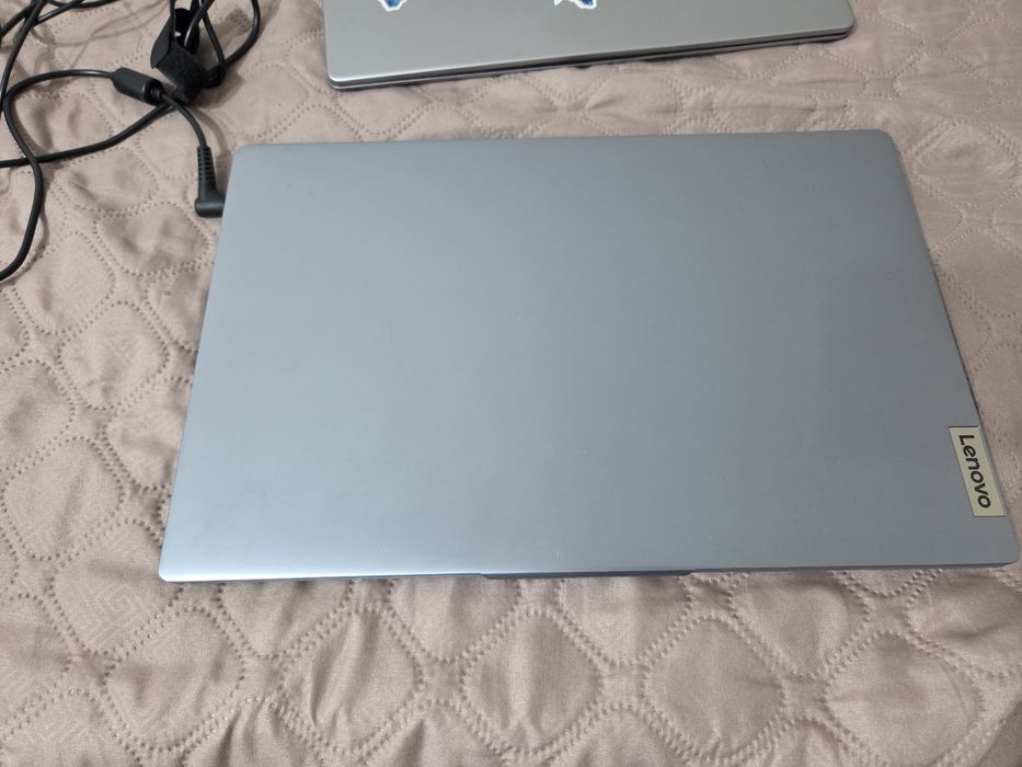 IdeaPad Slim 3 15AMN8  8/512