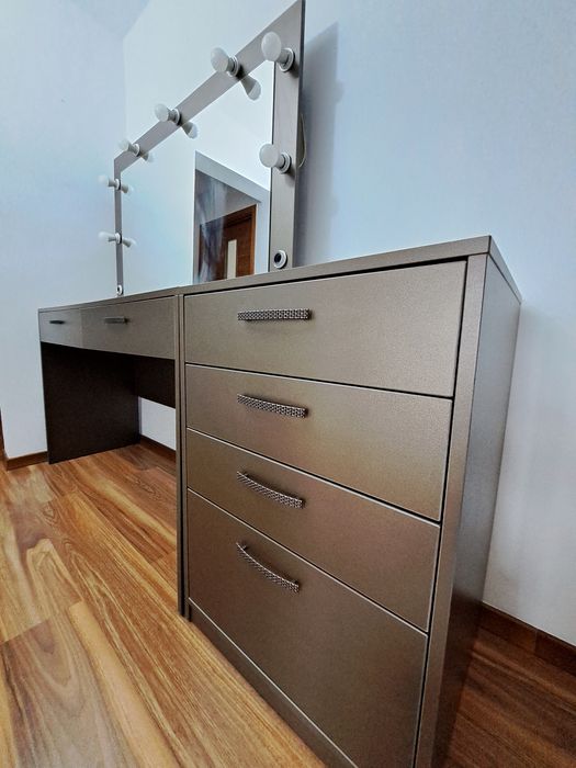 Set 3 piese masa de machiaj /makeup