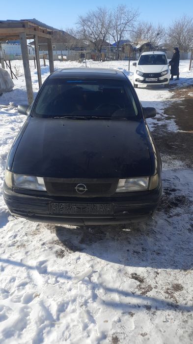Продам опель вектра 1.6 моно