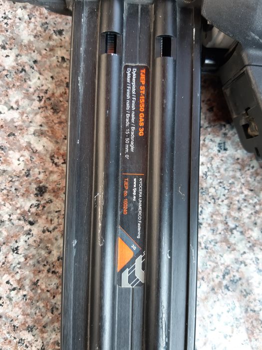 T Jep pistol pentru cuie pe acumulatori