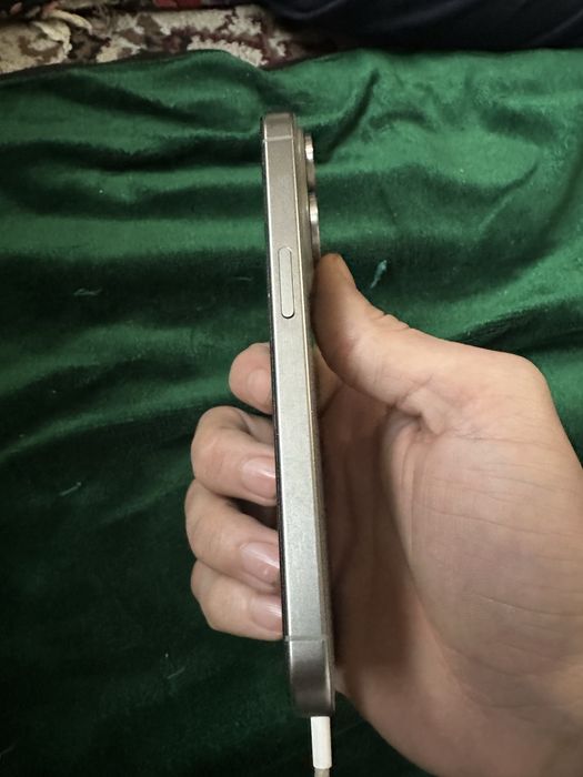Iphoni 15 pro 128 gb