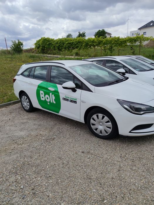 Bolt închiriere auto