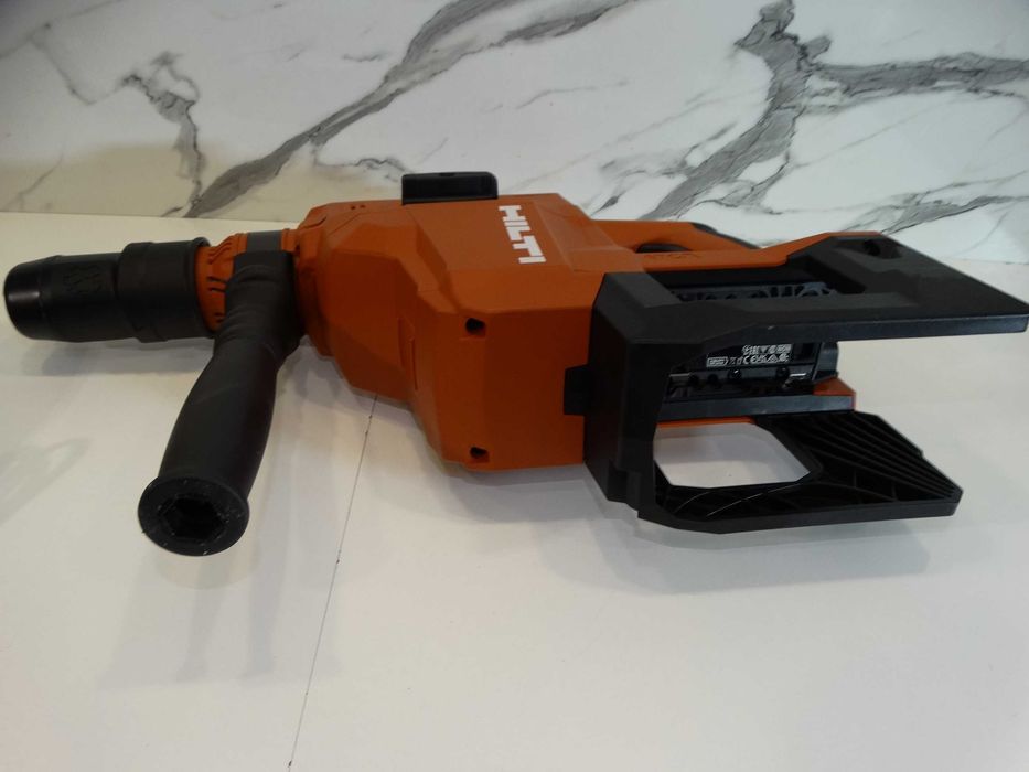 НОВО - Hilti TE 50 - 22 / NURON - Ударо пробивна машина