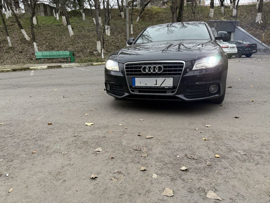 Vand Audi A4 B8 2009