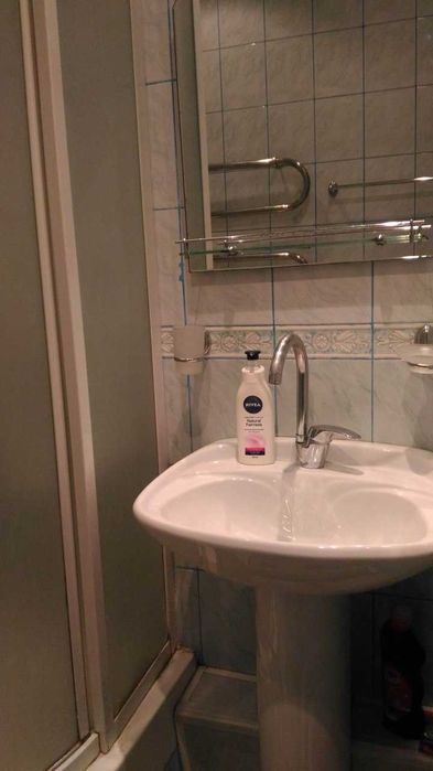 Сдается своя 2/7/9 м. Ойбек,  напротив HUAWEI.