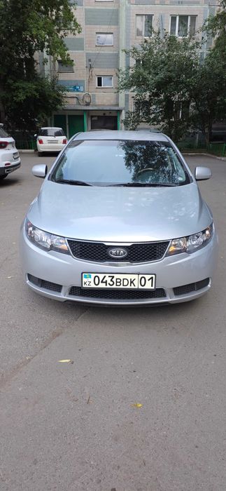 Аренда KIA cerato