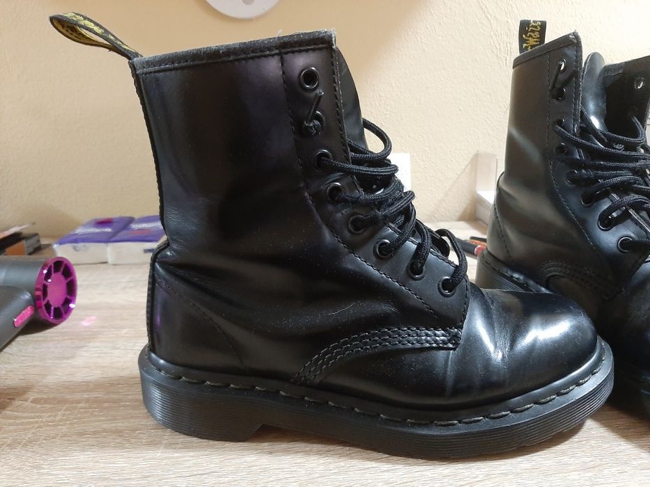 vand bocanci  Dr Martens m 36
