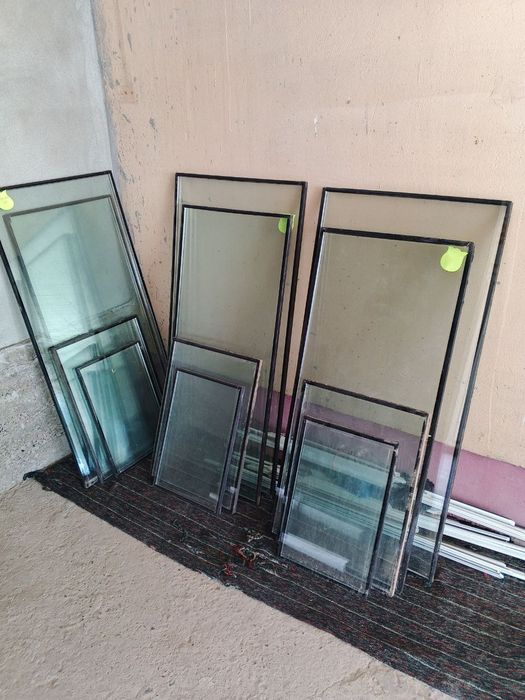 Deraza va gulli reshotka sotiladi.