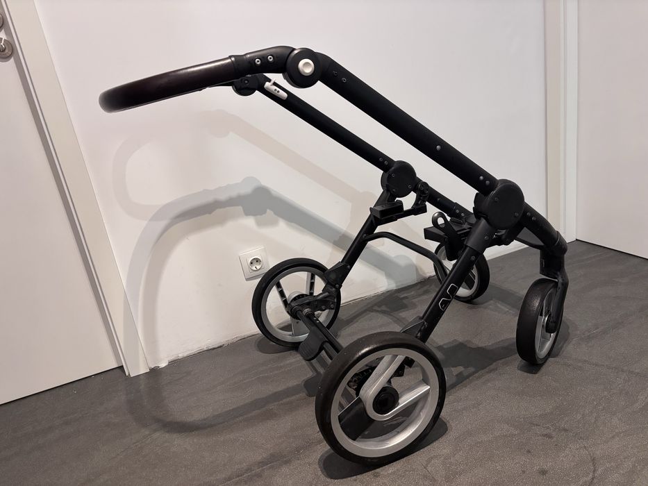 Бебешка количка Mutsy Evo Navy blue