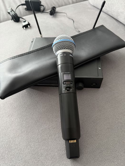 Продавам Shure SLXD4/BETA58