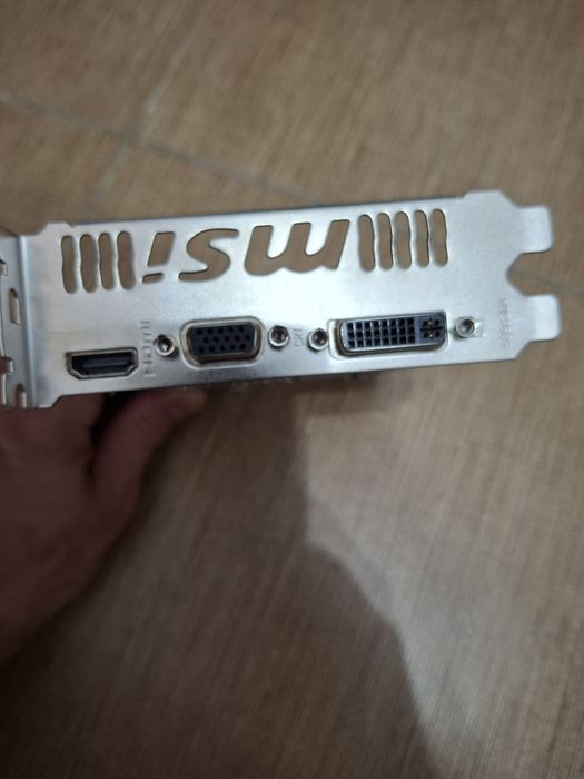 Placa video  MSI 4GB DEFECTA