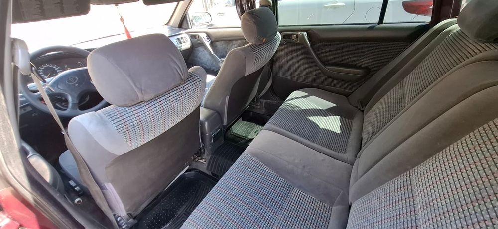 Продам Тайота Карина Е