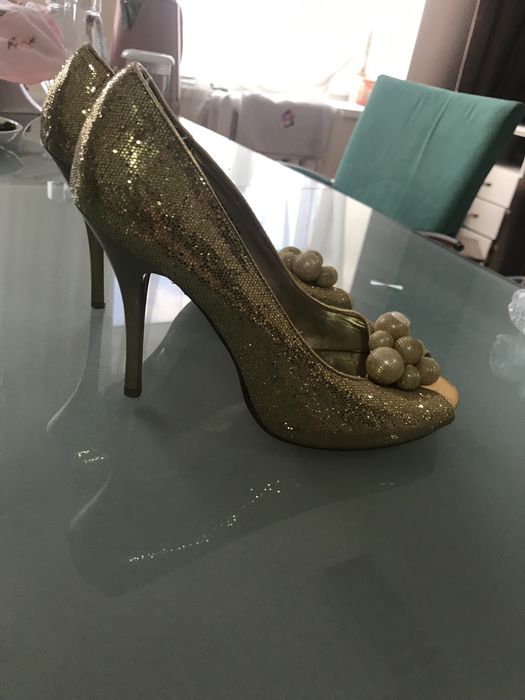 Женские туфли