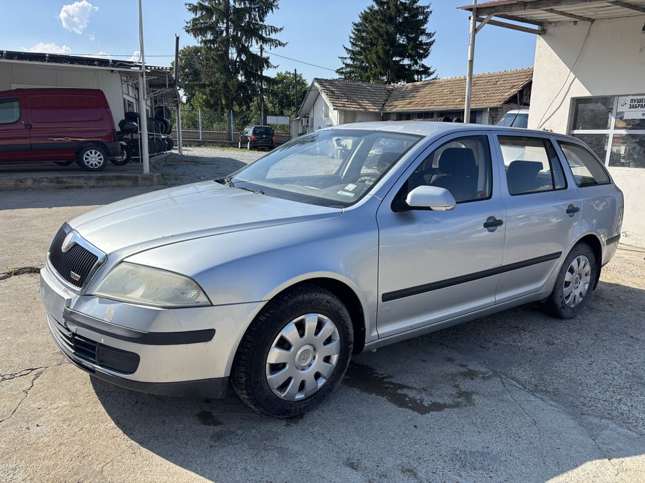 Skoda Octavia Шкода Октавия на Части 1,9ТДИ BXE 1.9 TDI 105 к.с. 5 степенна ск кутия!