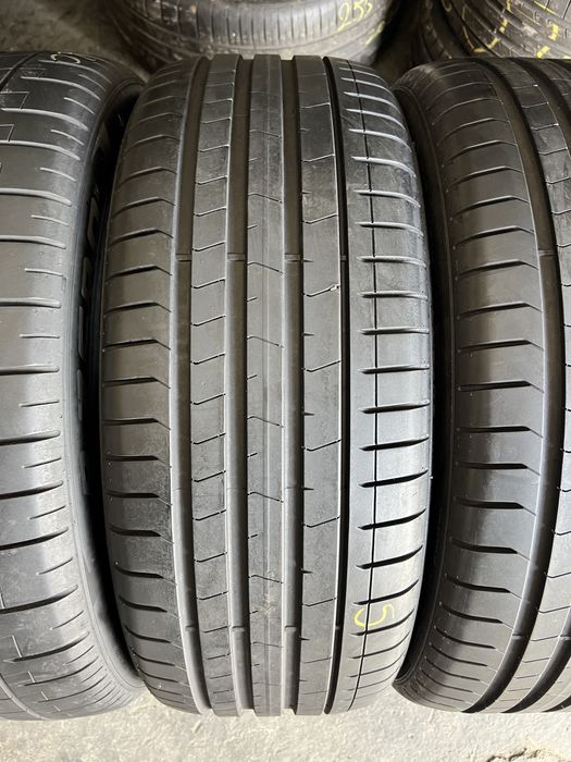 4 anvelope vara 275/40/20 + 245/45/20 , Pirelli  !