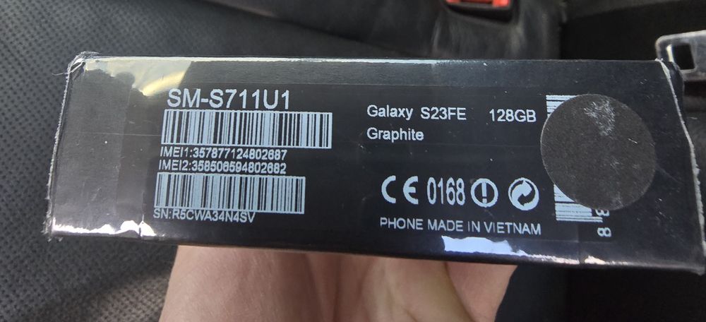 Samsung S23 FE sigilat

Memorie 128 GB -8 GB RAM