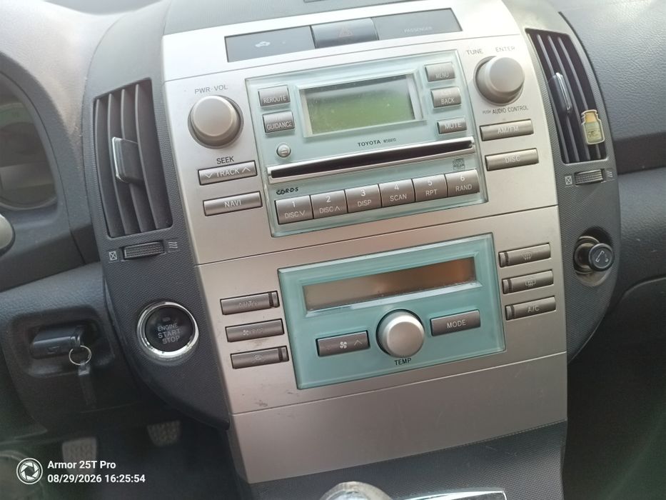 Toyota Corolla Verso 2.2 D-Cat. НА ЧАСТИ 
177 кс.