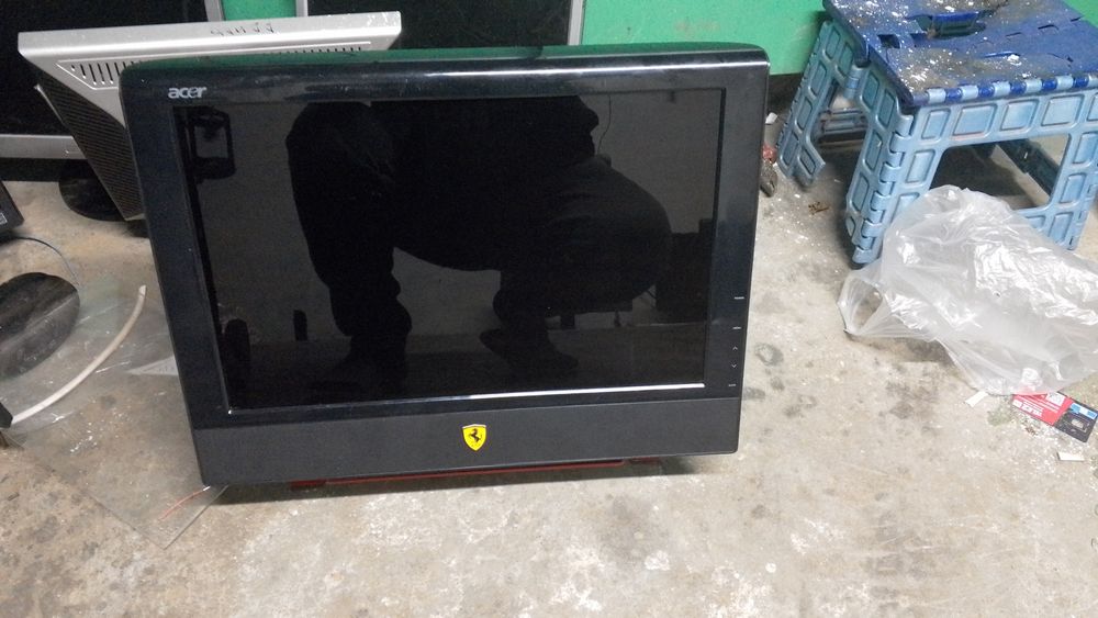 Продам мониторы от 17 до 24 дюйма