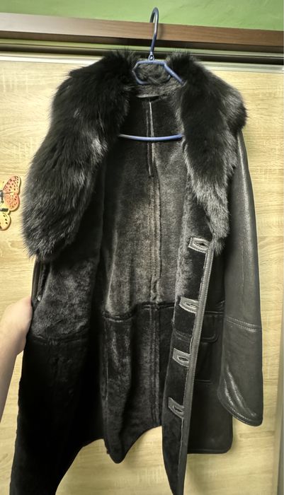 Haină din piele de miel cu blană