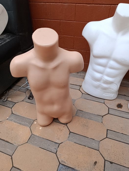 Maniken 25 mindan murojat qlila