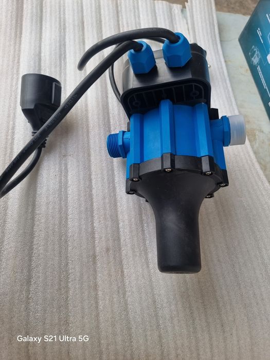 Suv Nasosni bosmini nazorat qiluvchi (Пресс кантирол)