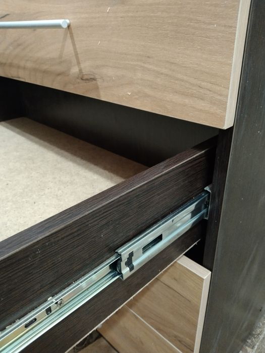 Новые Комоды. Цена указана.