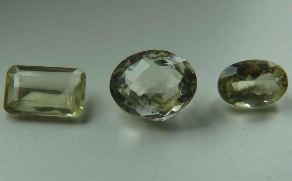 Рубин, Сапфир, Чароит, Цитрин..и още много