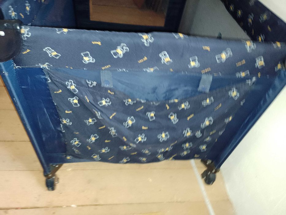 Pătuț pliabil baby care plus 2 saltele extra