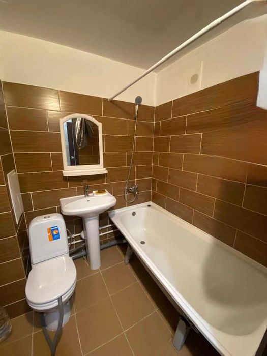 Продается 1 комн кв р-н 6 мкр