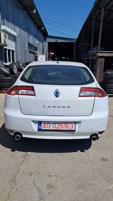 Dezmembrez Renault Laguna 3 2.0 M9R858 an 2013 transmisie manuala 6+1