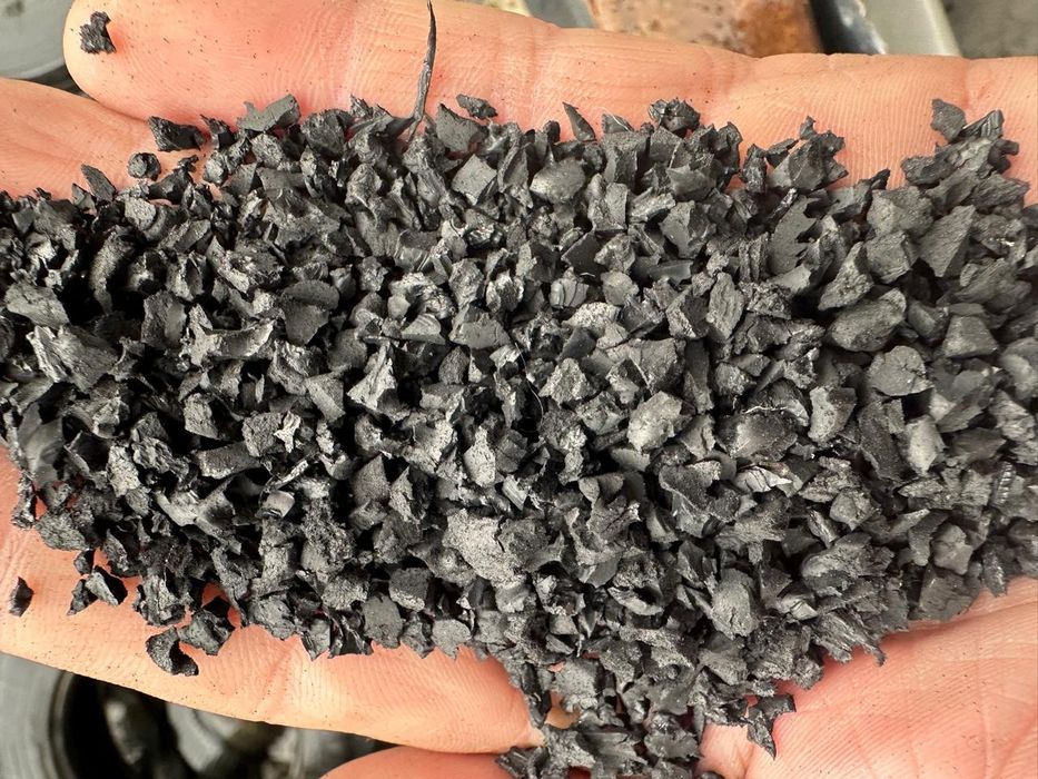 Крошка резиновое 2.4