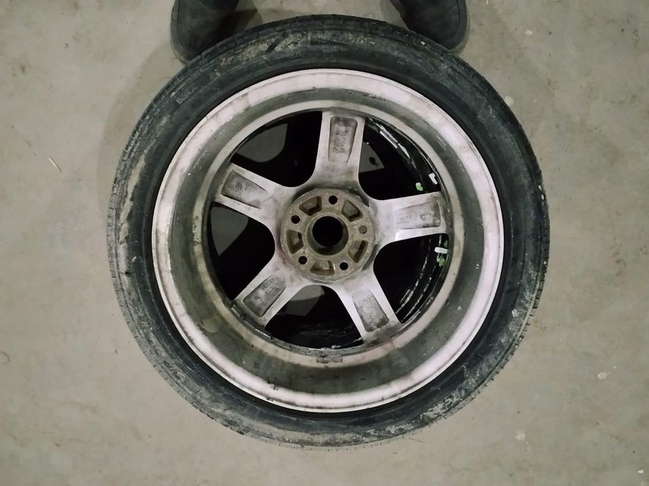 Продаётся диски 215/45/R17